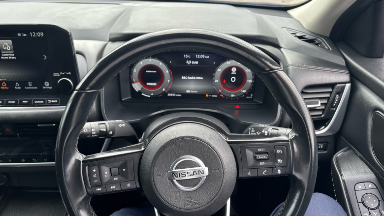 Nissan Qashqai 1.3 DiG-T MH N-Connecta 5dr Petrol Hatchback